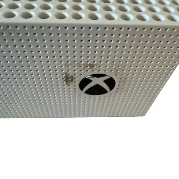 Xbox One S 1Tb Console - Minecraft Creators - Picture 3 of 7
